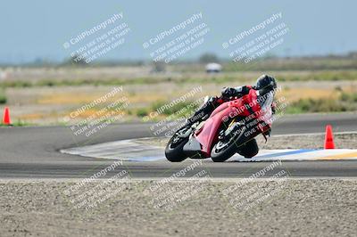 media/Apr-18-2025-TrackDaz (Fri) [[45f5874c44]]/B Group/Session 2 (Turn 7)/
